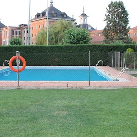 Alameda Del Tormes Leilighet Santa Marta de Tormes Eksteriør bilde